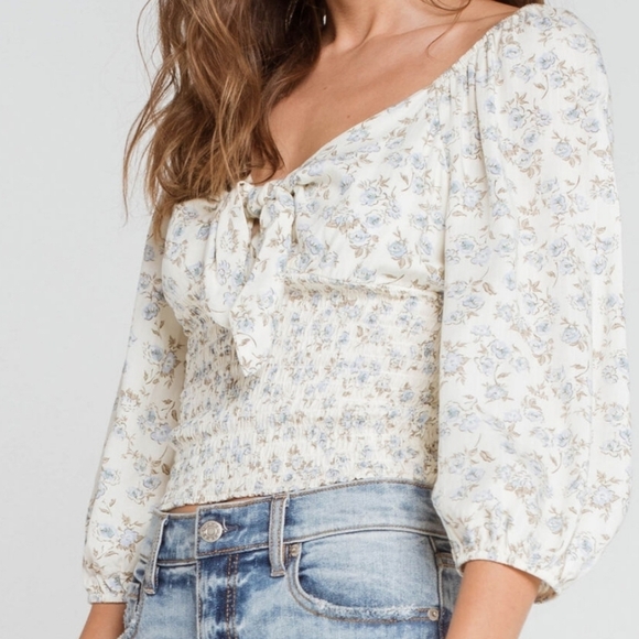 WEST OF MELROSE Flower smocked top L - Picture 1 of 8